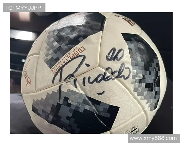 足球明星签名手办价格揭秘不同品牌与限量款的市场价值分析